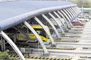 Inutusan ng DOTr ang NLEX na Itigil ang Paniningil ng Toll sa Northbound Segment ng Marilao Matapos ang Pagbangga sa Tulay