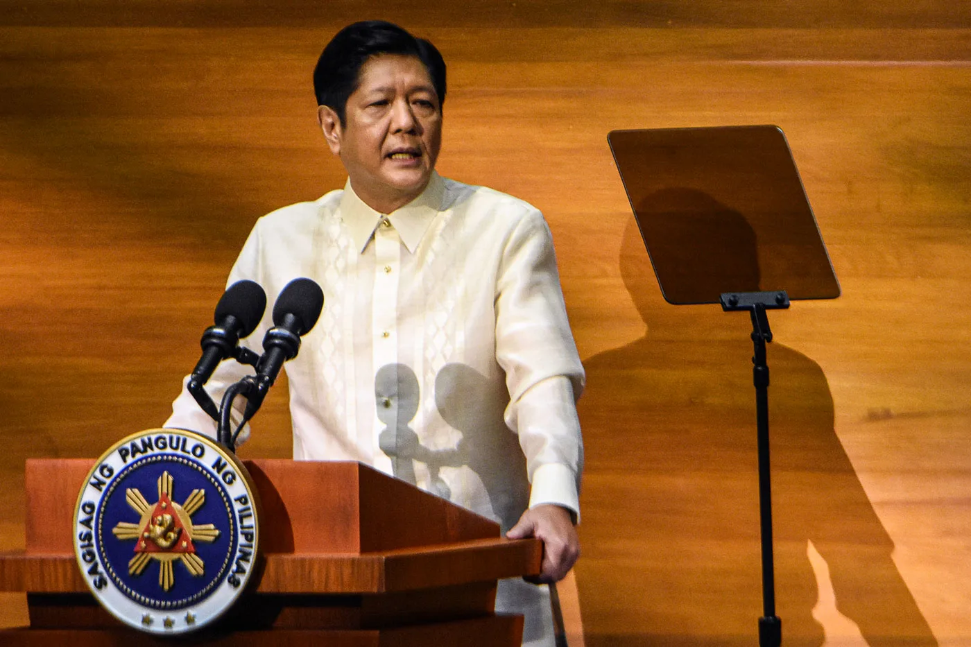 Flood-Control Scandal Puts Marcos’ Anti-Graft Drive to the Test
